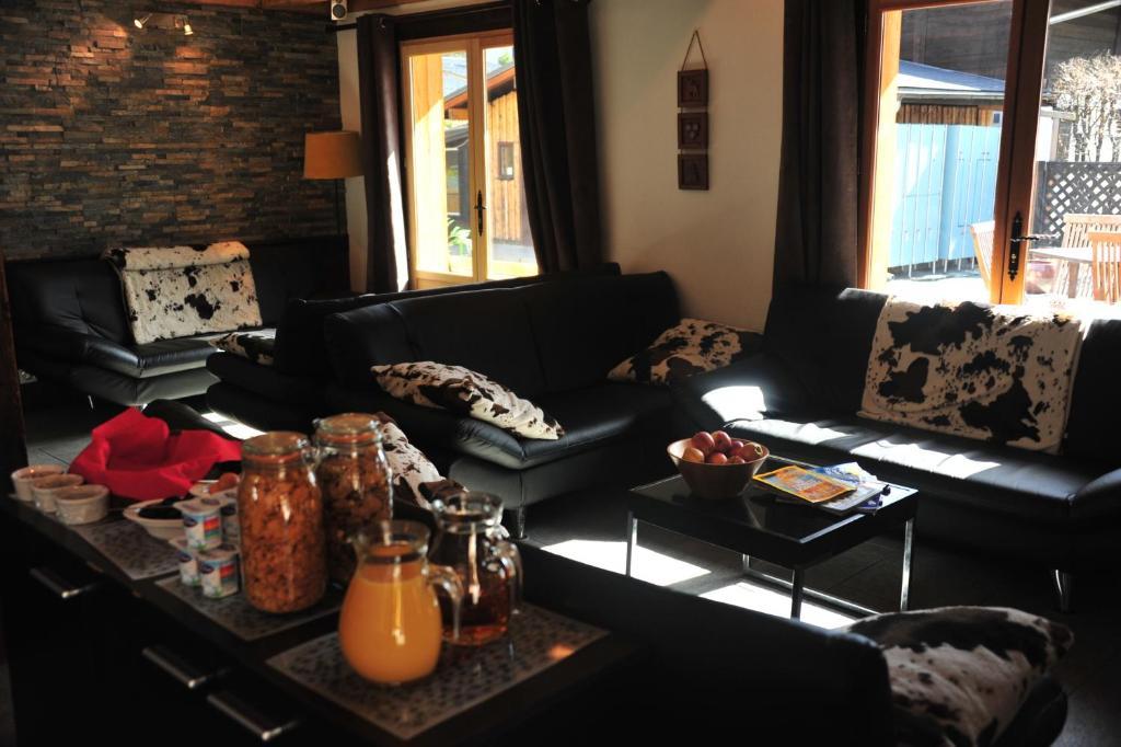 Mont Blanc Spa Chalet Bnb Chamonix Exterior photo